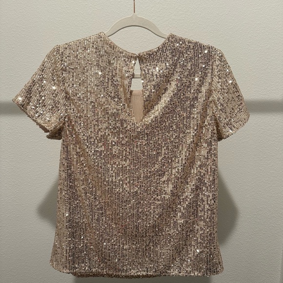 NEW Gold Sequin Banana Republic Top XS - Picture 2 of 4